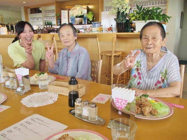 【ゆいま～るつばき】外食行事に行って来ました