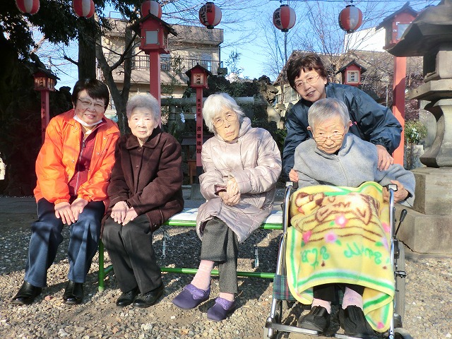 【ゆいま～るほっと】千住神社に初詣